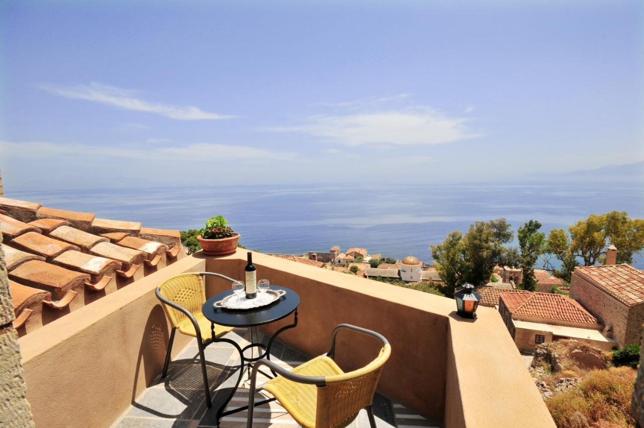 Izambo Guest Houses Monemvasia Extérieur photo